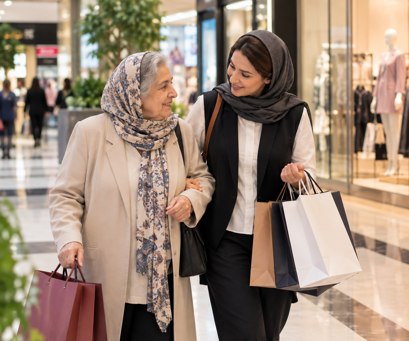 یار یارنو در کنار خانواده